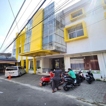 Hotel Bimo Sakti By San Jacarta Exterior foto